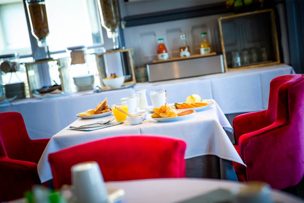 Table Petit Dejeuner Hotel Restaurant Villa Andry Normandie